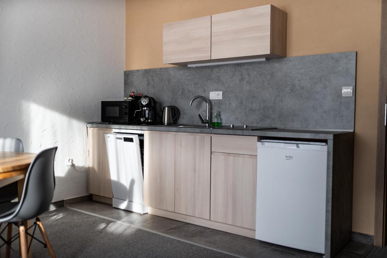 Apartmany Janka + Camp Besenova Luaran gambar