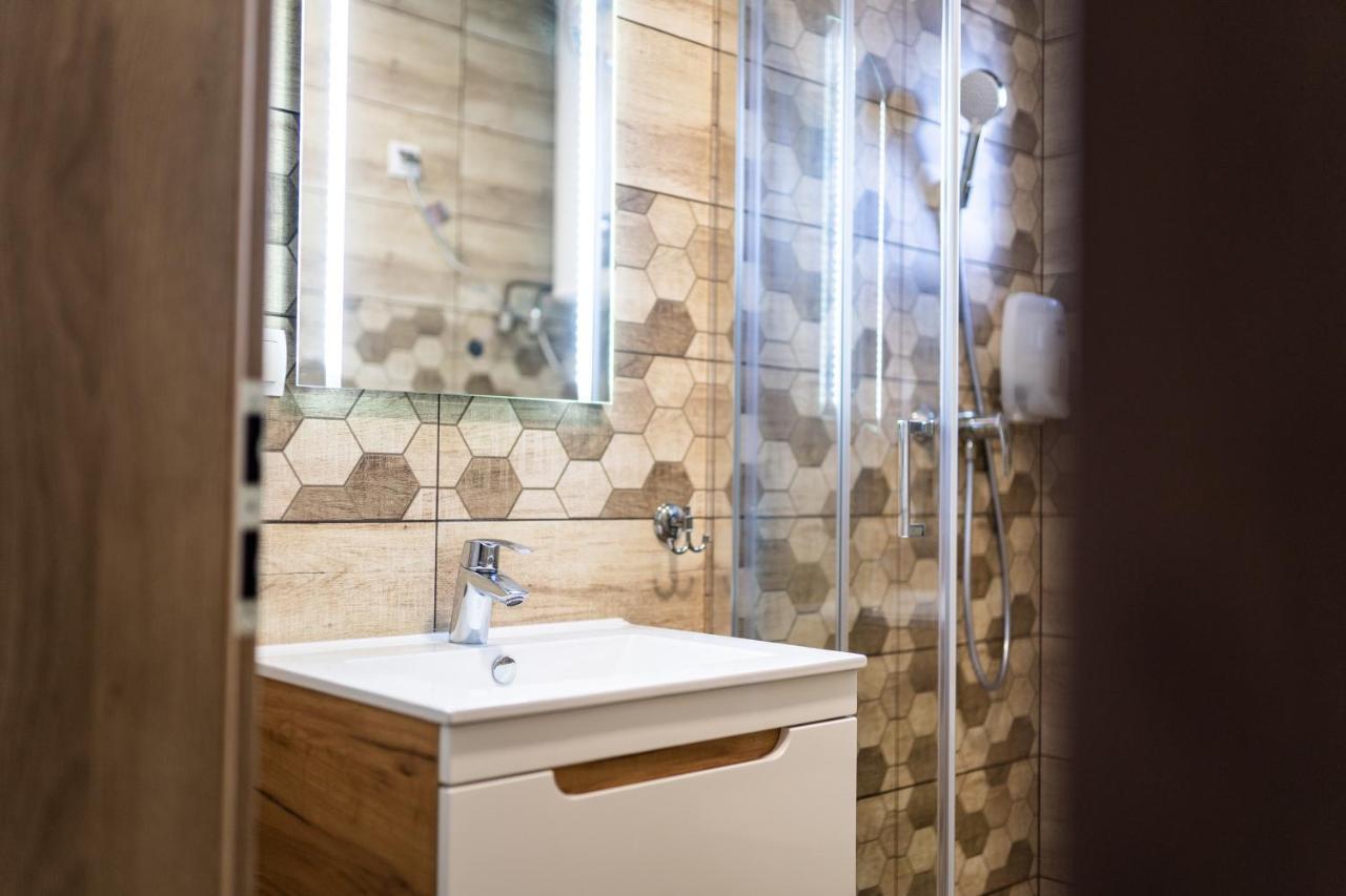 Apartmany Janka + Camp Besenova Luaran gambar