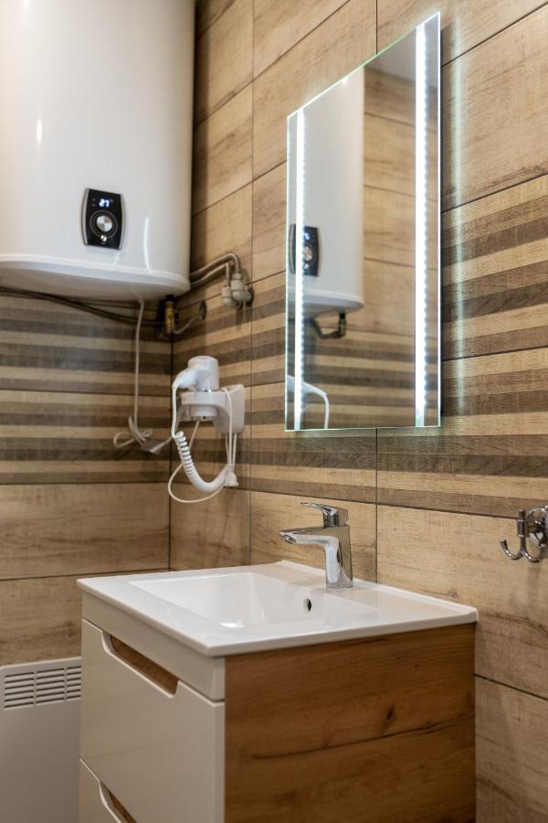 Apartmany Janka + Camp Besenova Luaran gambar