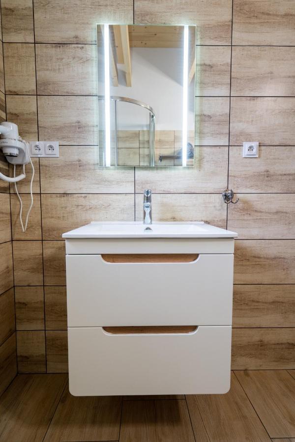 Apartmany Janka + Camp Besenova Luaran gambar