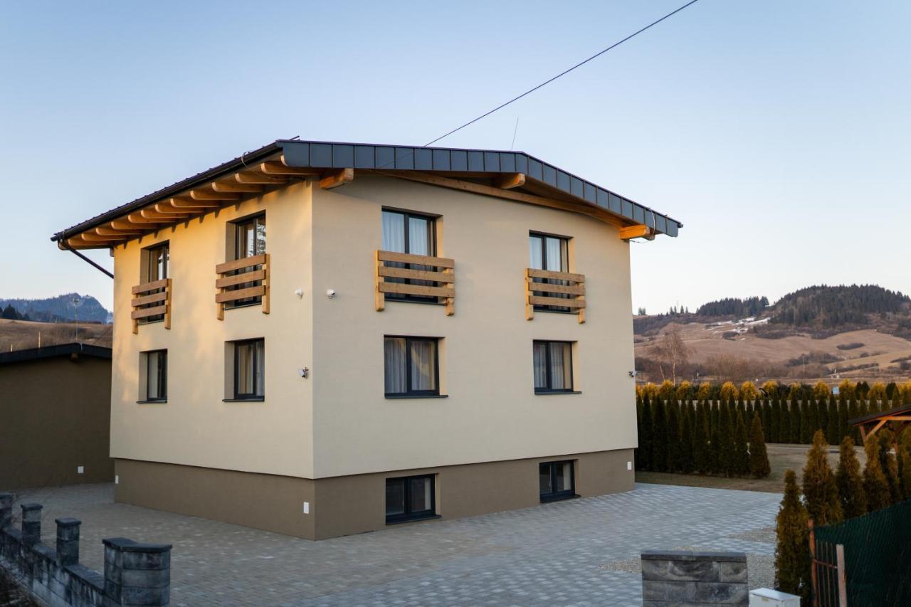 Apartmany Janka + Camp Besenova Luaran gambar