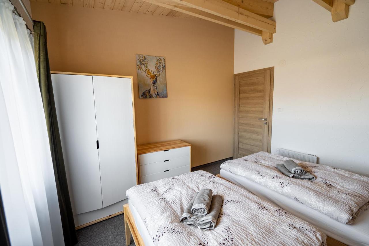 Apartmany Janka + Camp Besenova Luaran gambar