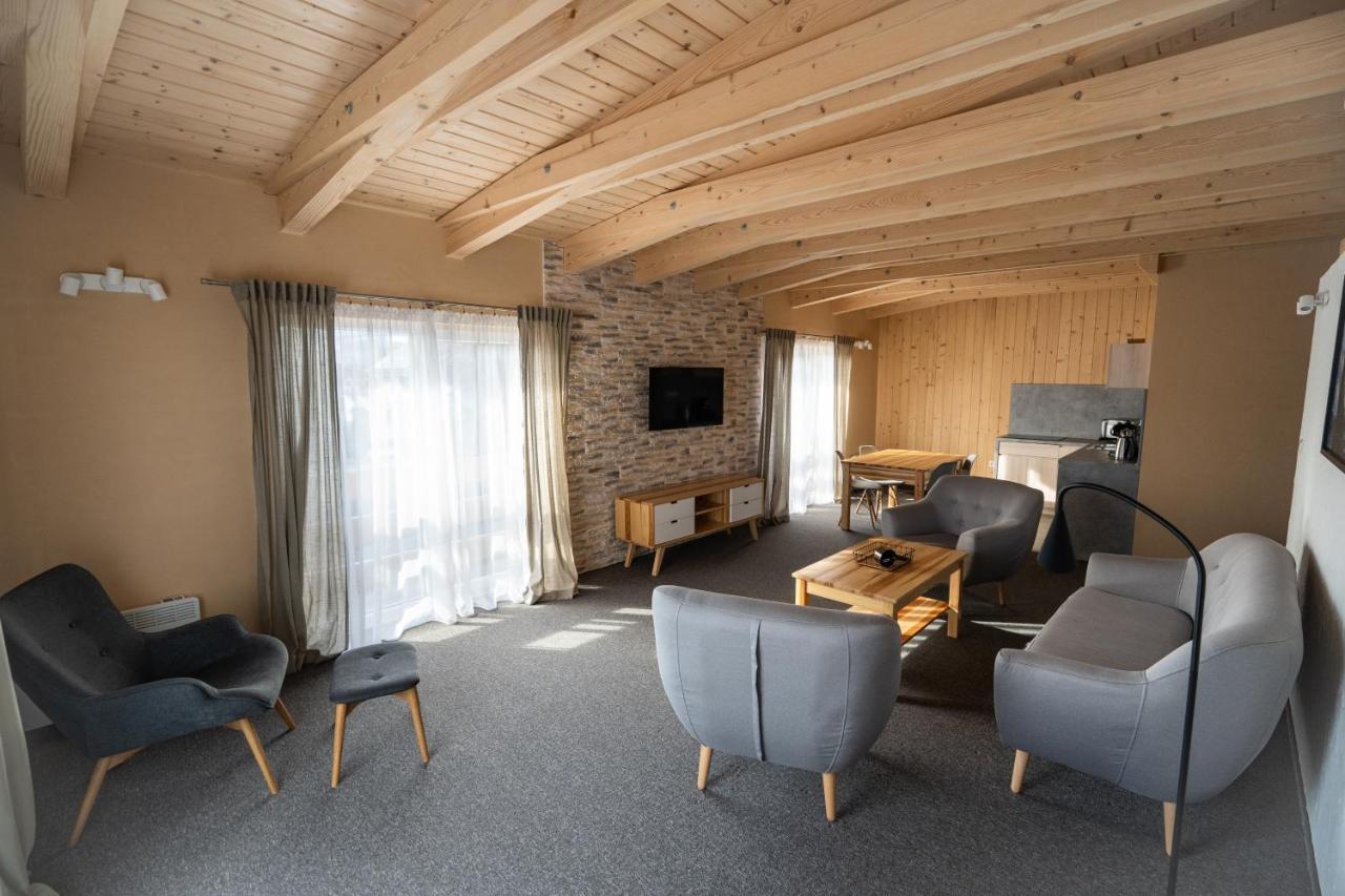 Apartmany Janka + Camp Besenova Luaran gambar