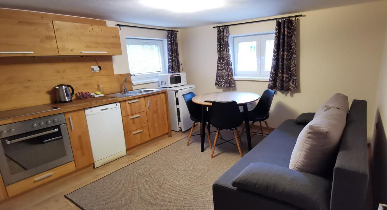 Apartmany Janka + Camp Besenova Luaran gambar