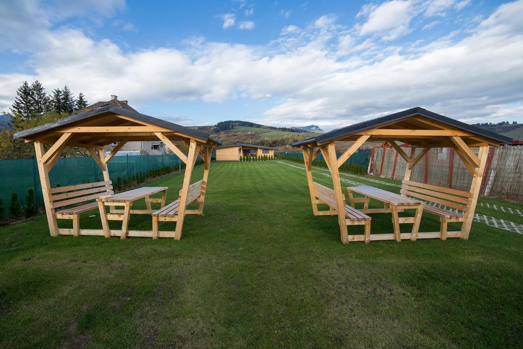 Apartmany Janka + Camp Besenova Luaran gambar